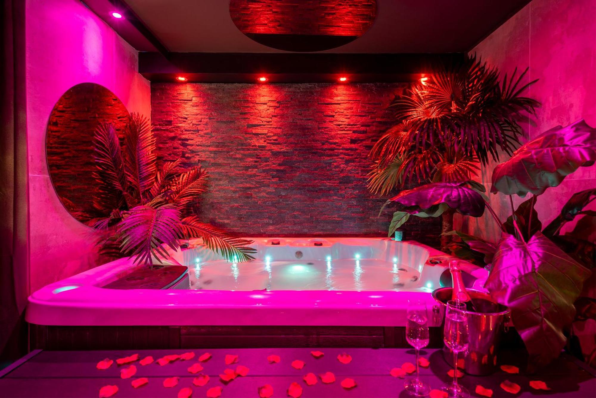 L'Insolite, Spa Privatif Toulouse Exterior photo